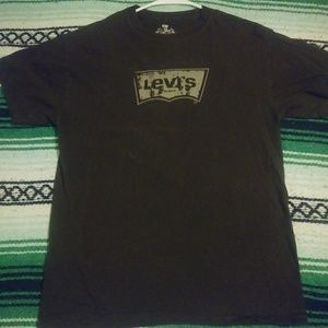 Levi's Medium Brown Logo Shirt!